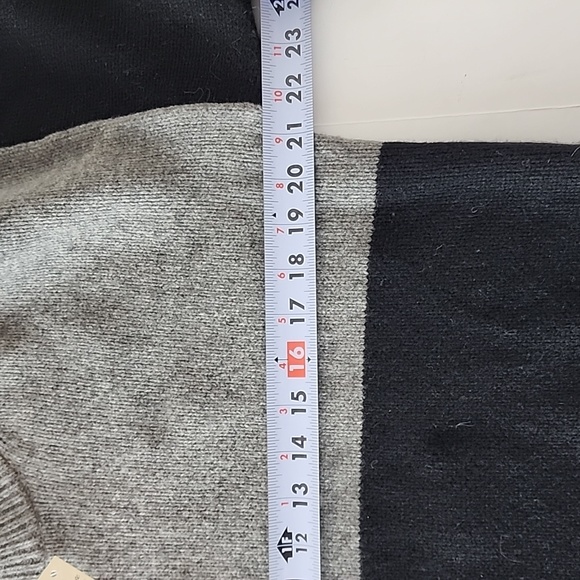 NWT Madewell Colorblock Sweater Dress Black Gray Brown Size M, Merino Wool - Picture 5 of 10